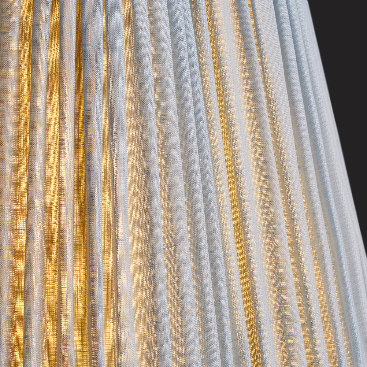 10 inch scalloped shade for cordless lamps in blue sky linen - Image 3
