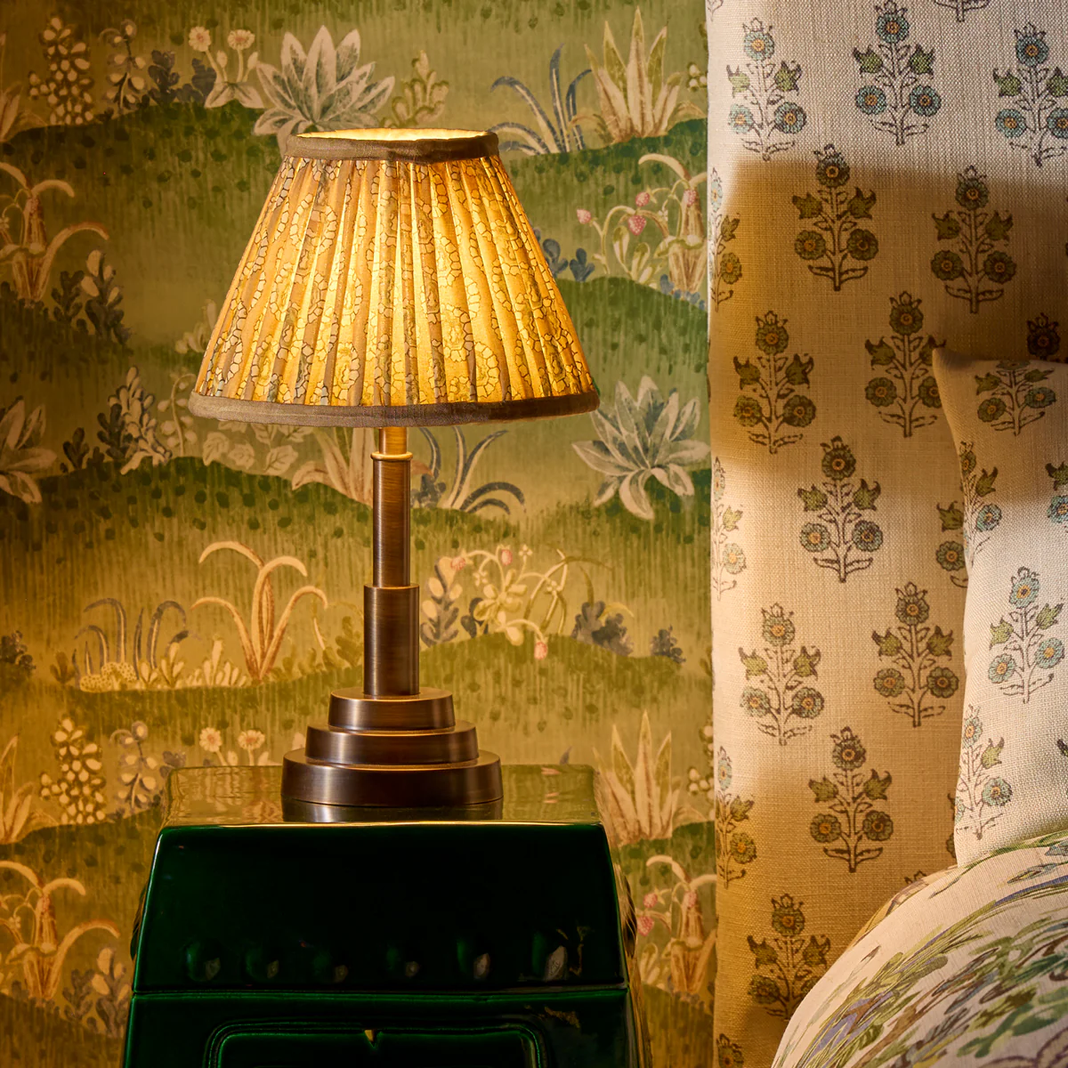 12 inch empire shade in biscuit block printed Dotty gathered cotton by GP & J Baker - Image 6