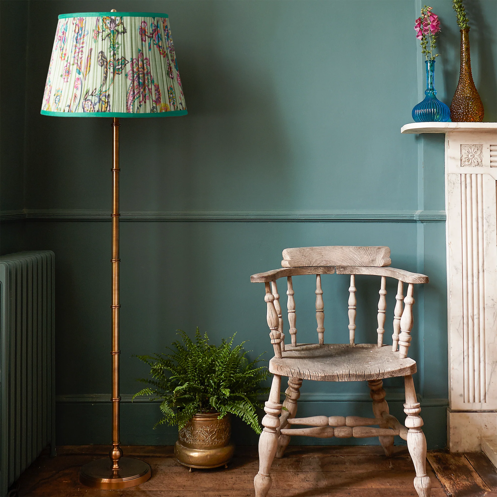 12 inch empire shade in green paisley by matthew williamson - Image 3