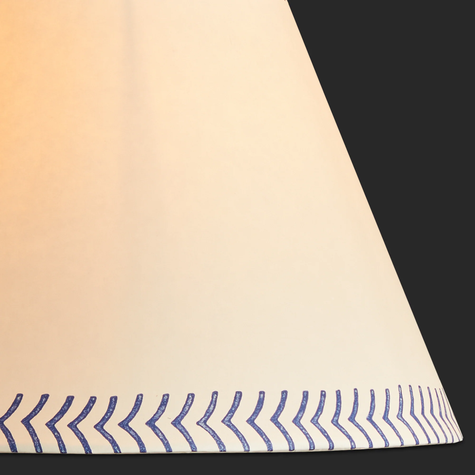 12 inch empire shade in ocean arrows hand painted card - Image 3