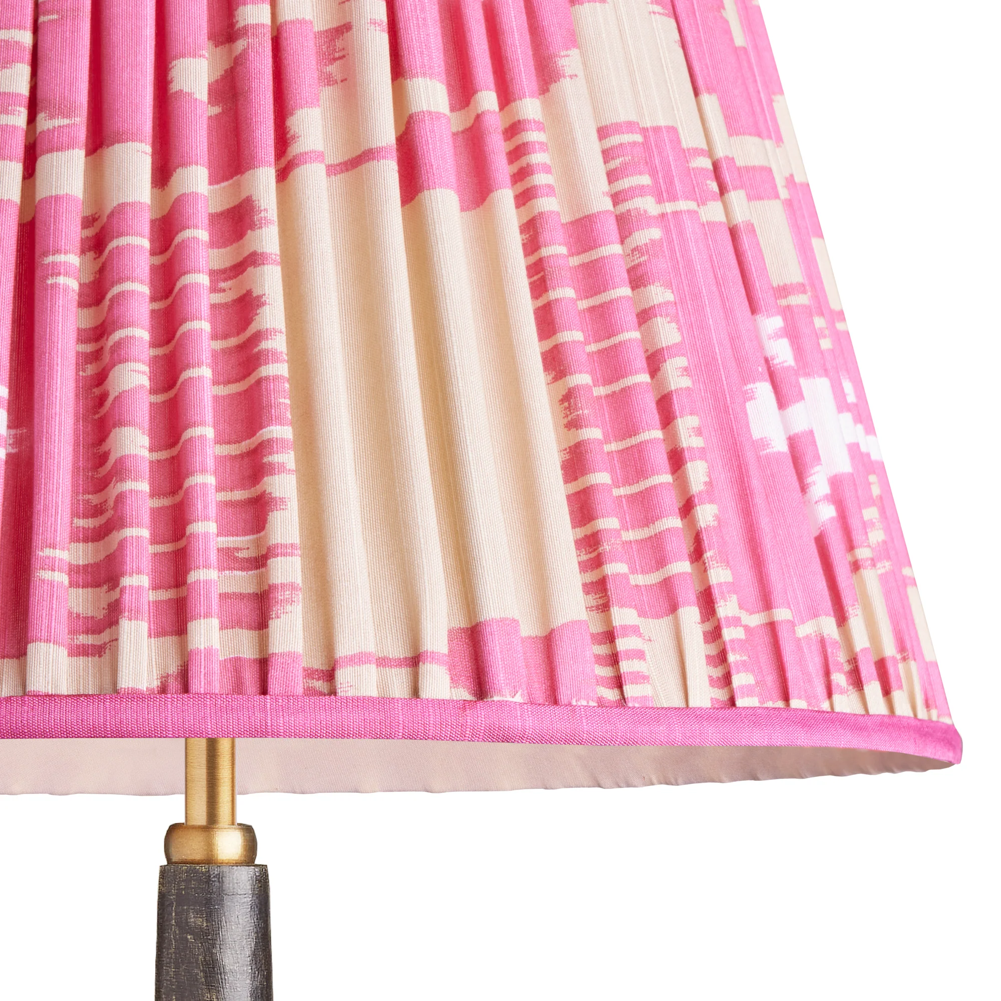 16 inch straight empire shade in koyari ikat pink and ecru silk - Image 2