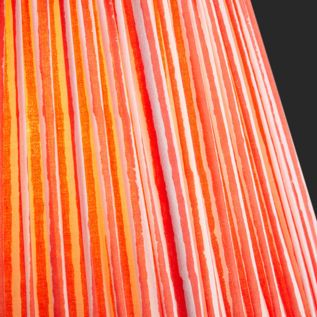 18 inch straight empire printed cotton shade in coral chalk stripes - Image 3