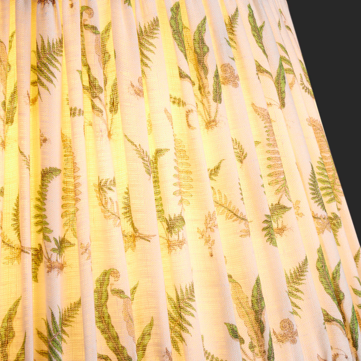 20 inch straight empire shade in emerald Ferns linen by GP & J Baker - Image 3