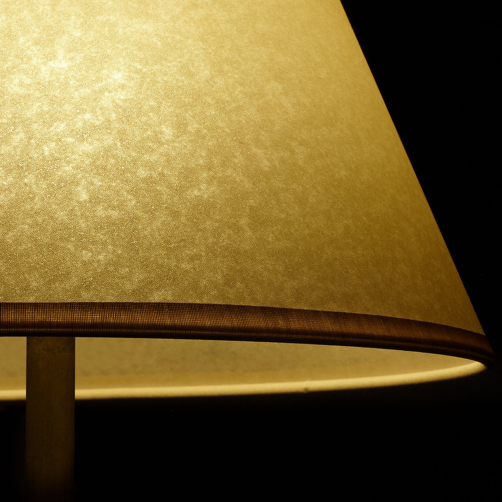 6 inch empire clip on shade in natural vellum - Image 2