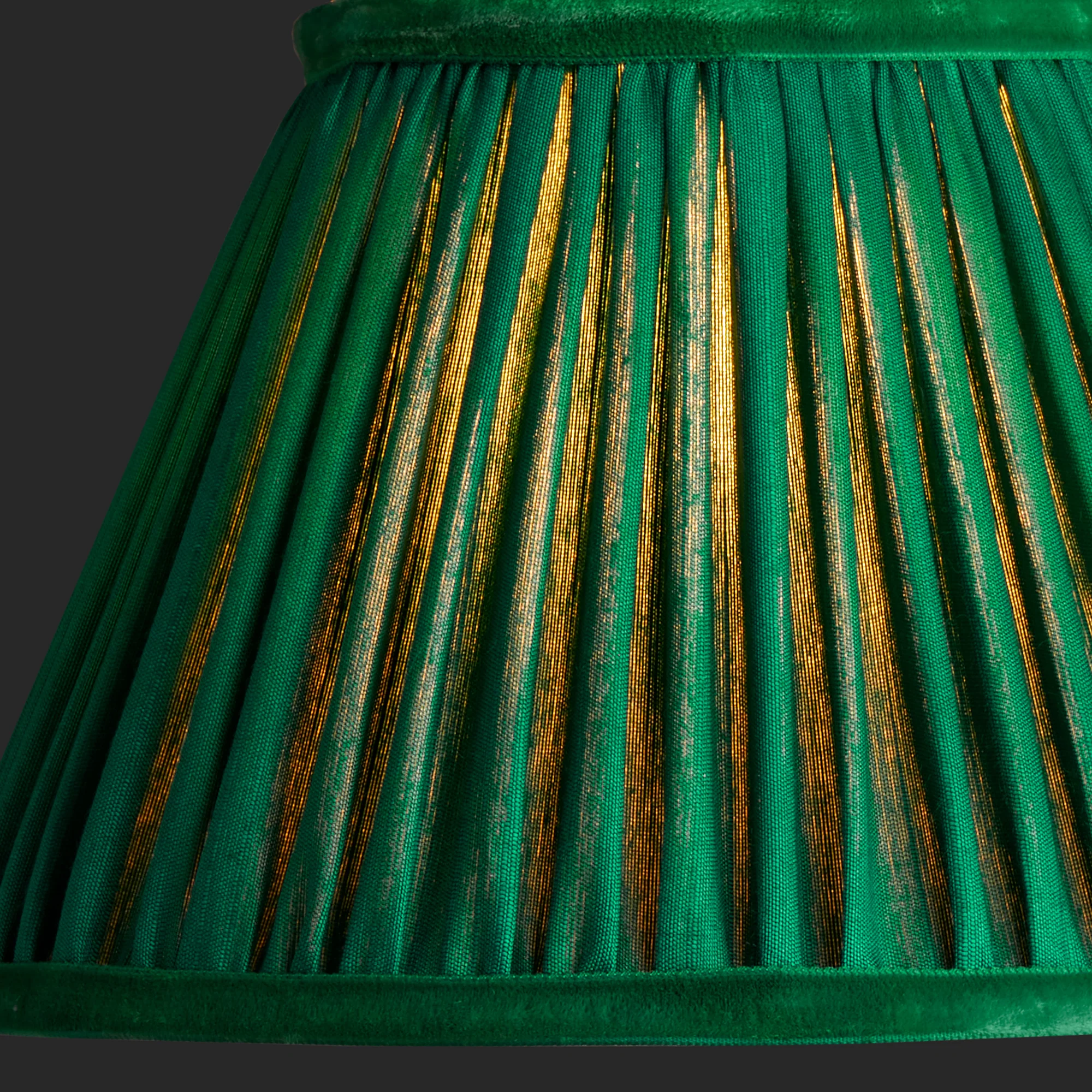 8 inch empire clip on shade in emerald silk - Image 2