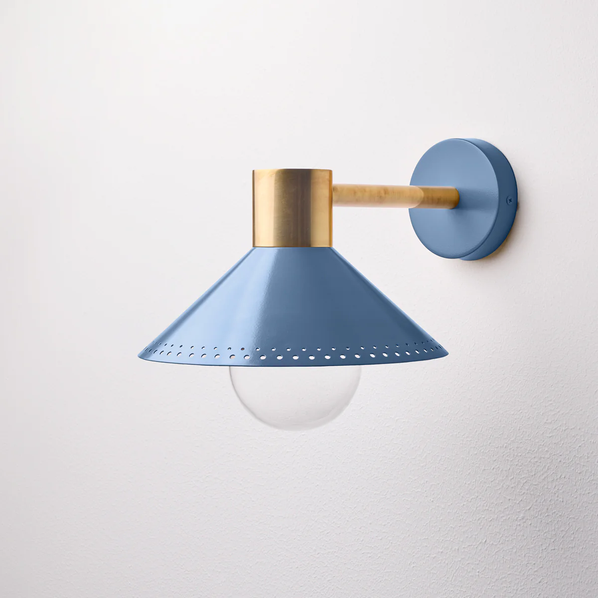 Agnes exterior wall sconce in Denim by the Novogratz - Image 5