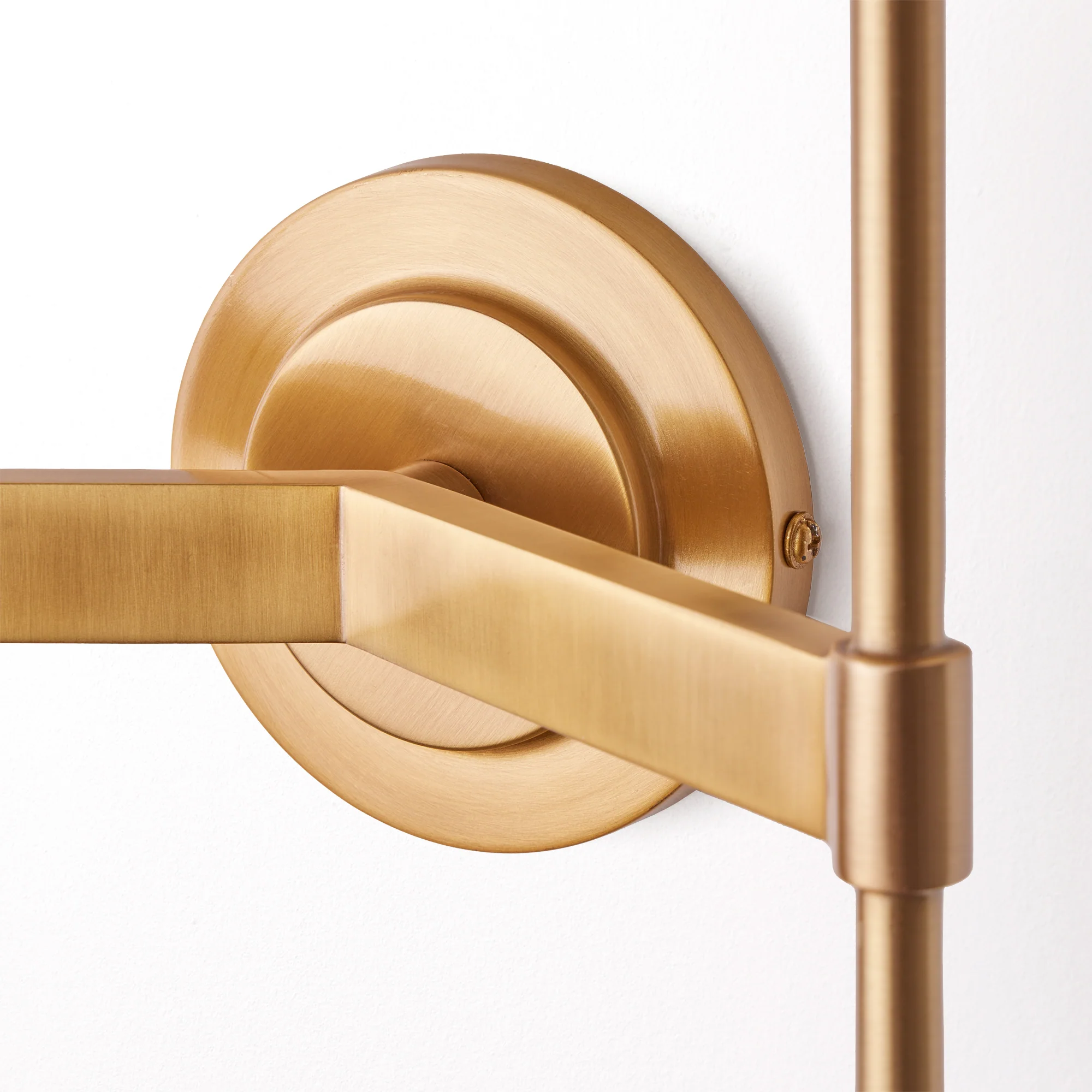 Double Tremmers wall fixture in antiqued brass - Image 4