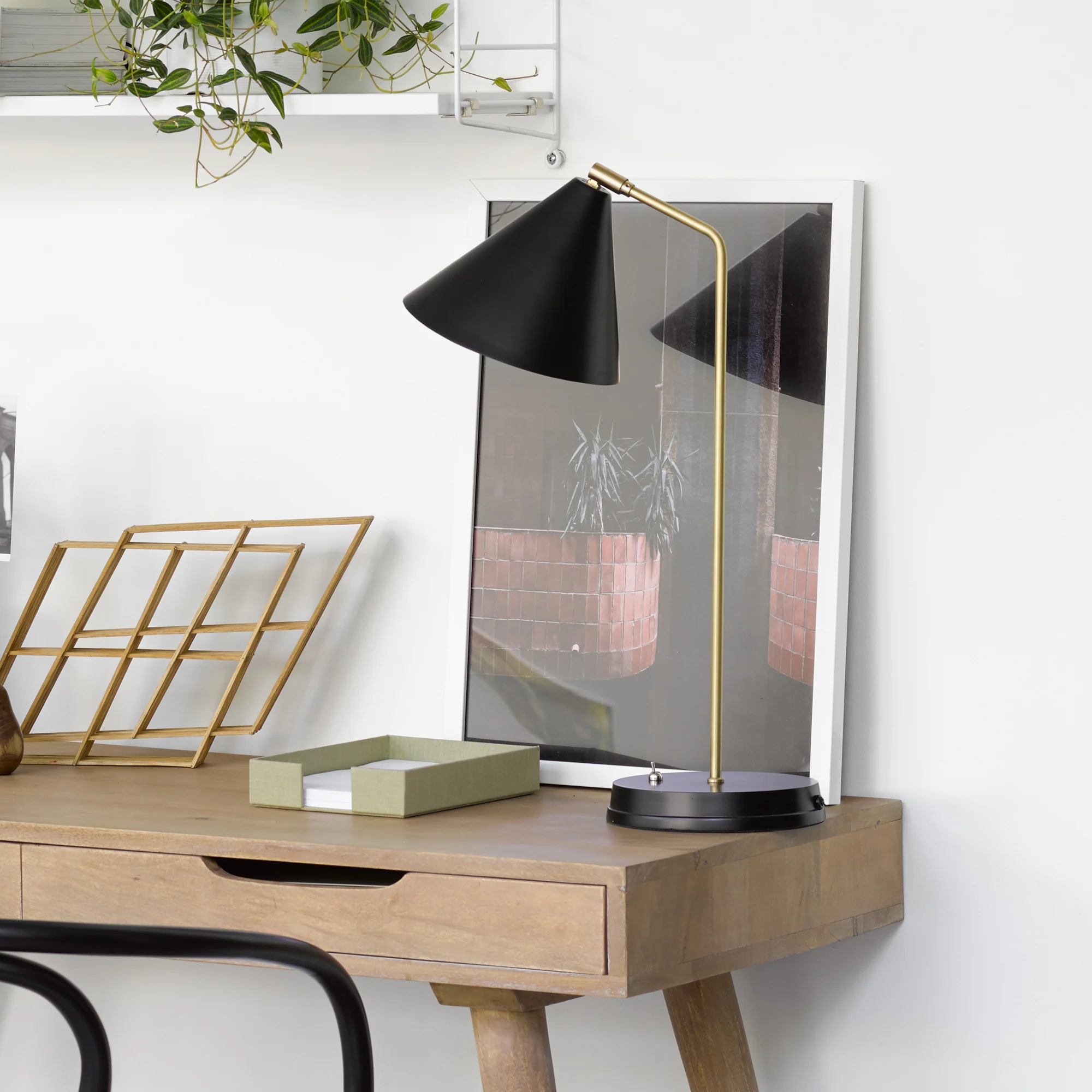 Drax Desk light in antiqued brass with a black hood - Image 6