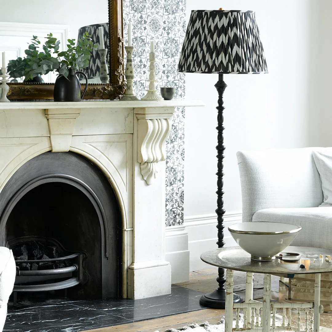 Eclipse floor lamp in Silvery black - Image 2