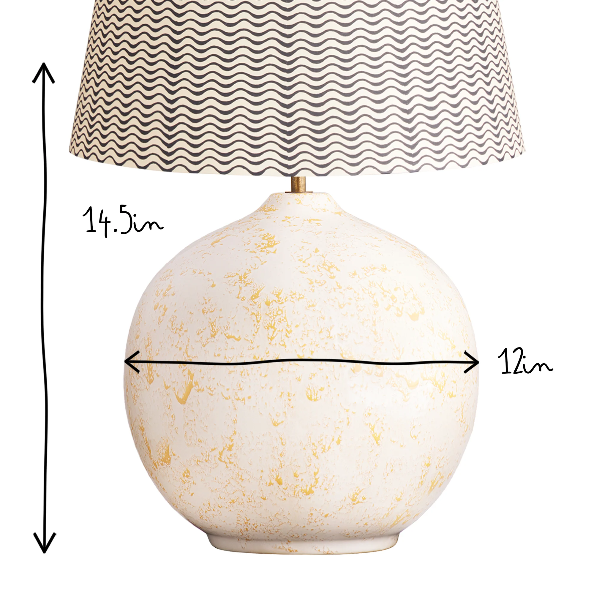 Larger Olly table lamp in white textured glaze - Image 10
