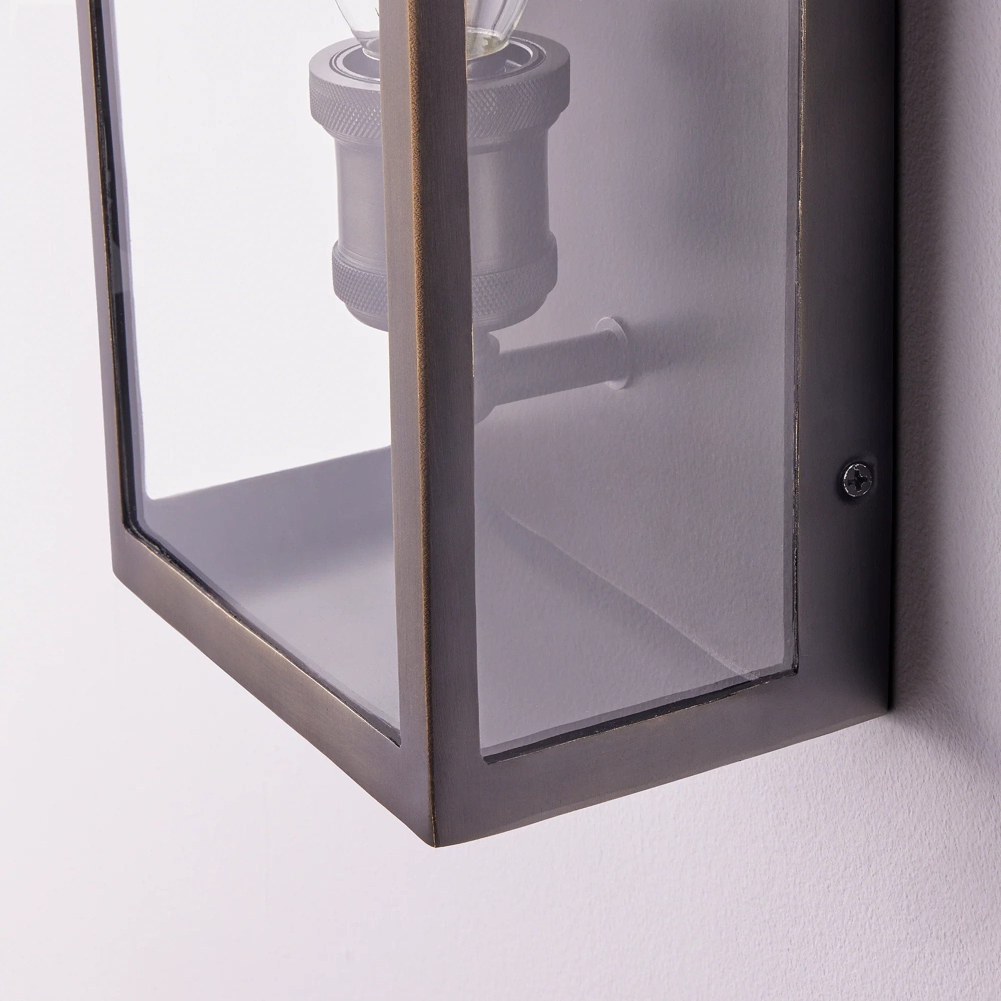 Long and thin Orford wall sconce in bronze - Image 8