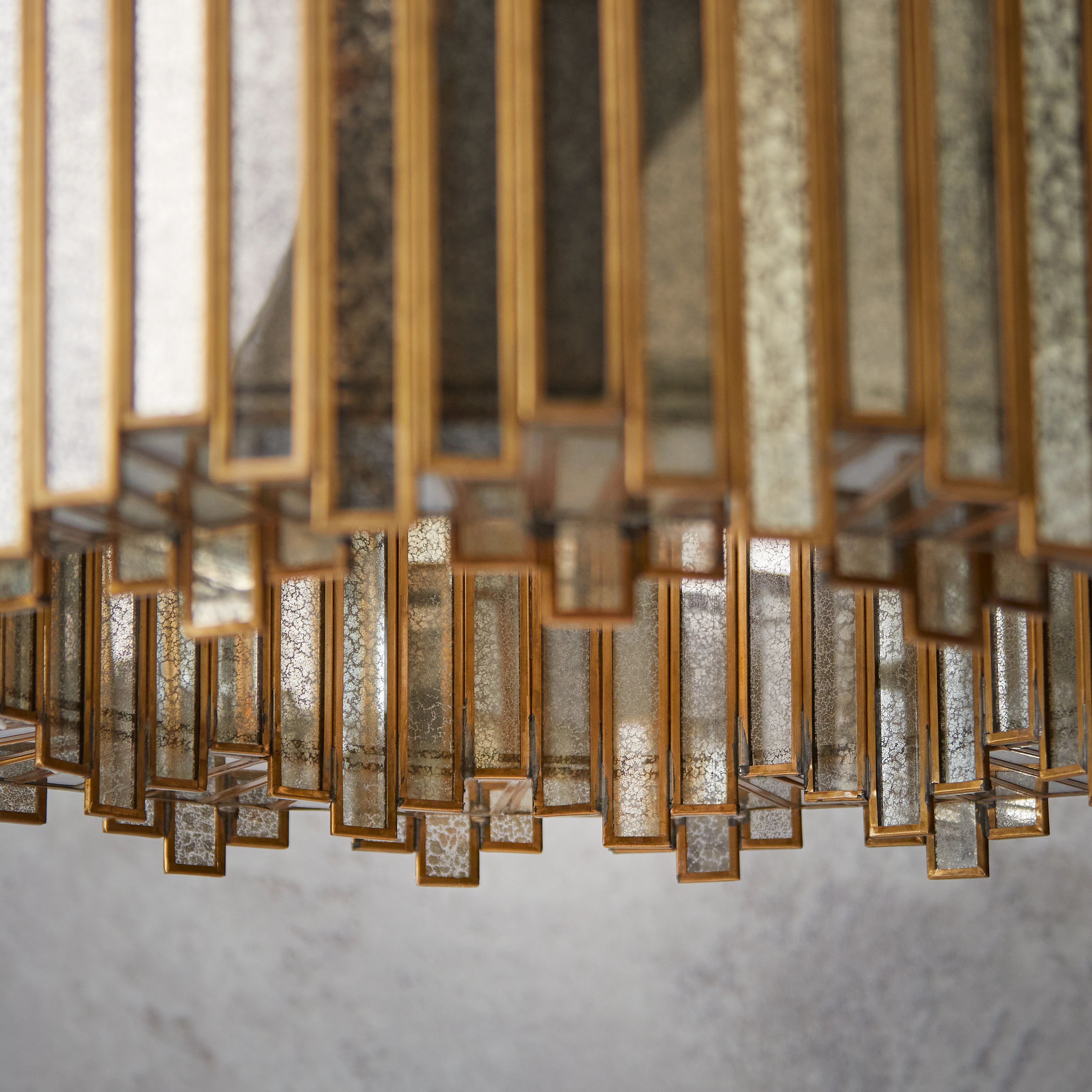 Melvillous Chandelier - Image 4