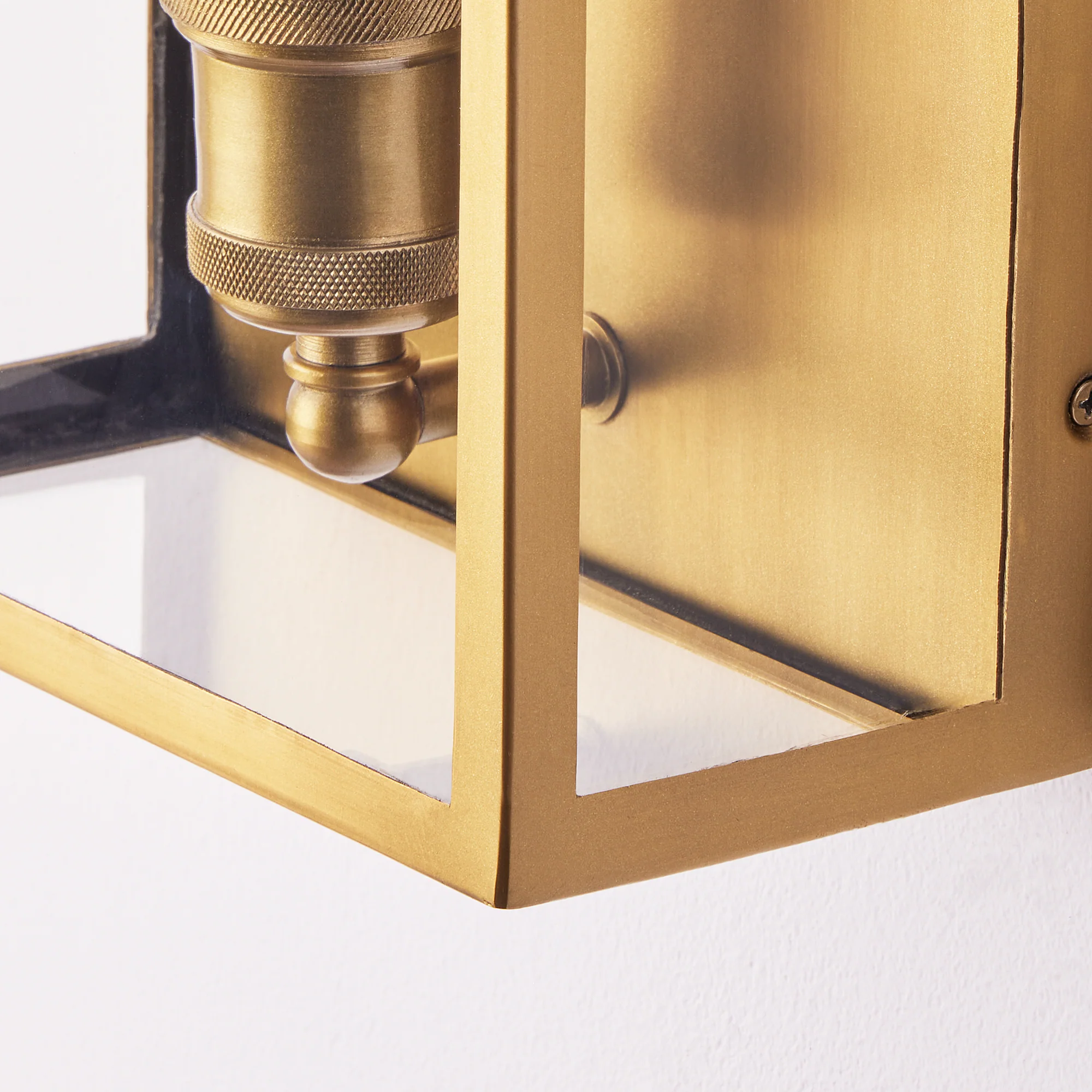 Orford wall sconce in antiqued brass - Image 8