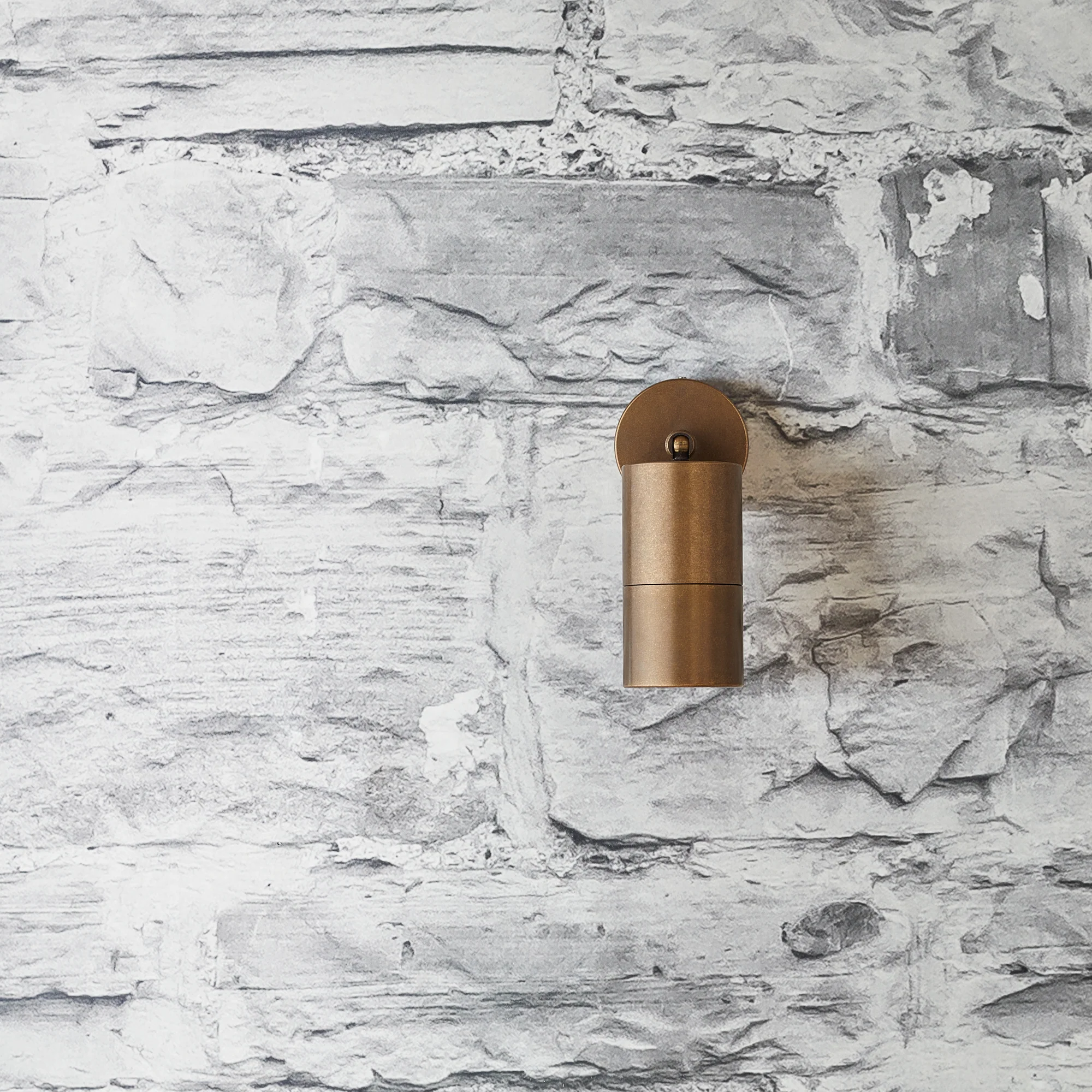 Portreath adjustable pillar light in antiqued brass - Image 11