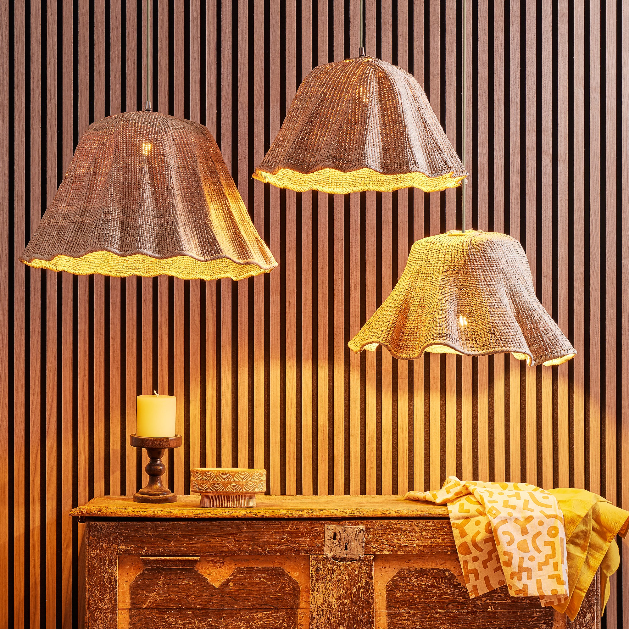 Regular Wonky Wave natural woven palm basket - Image 10