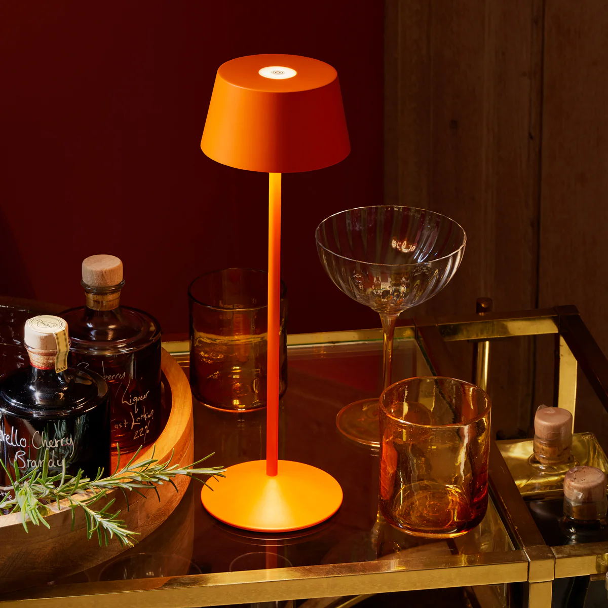 Scoon cordless table lamp in orangeade - Image 2