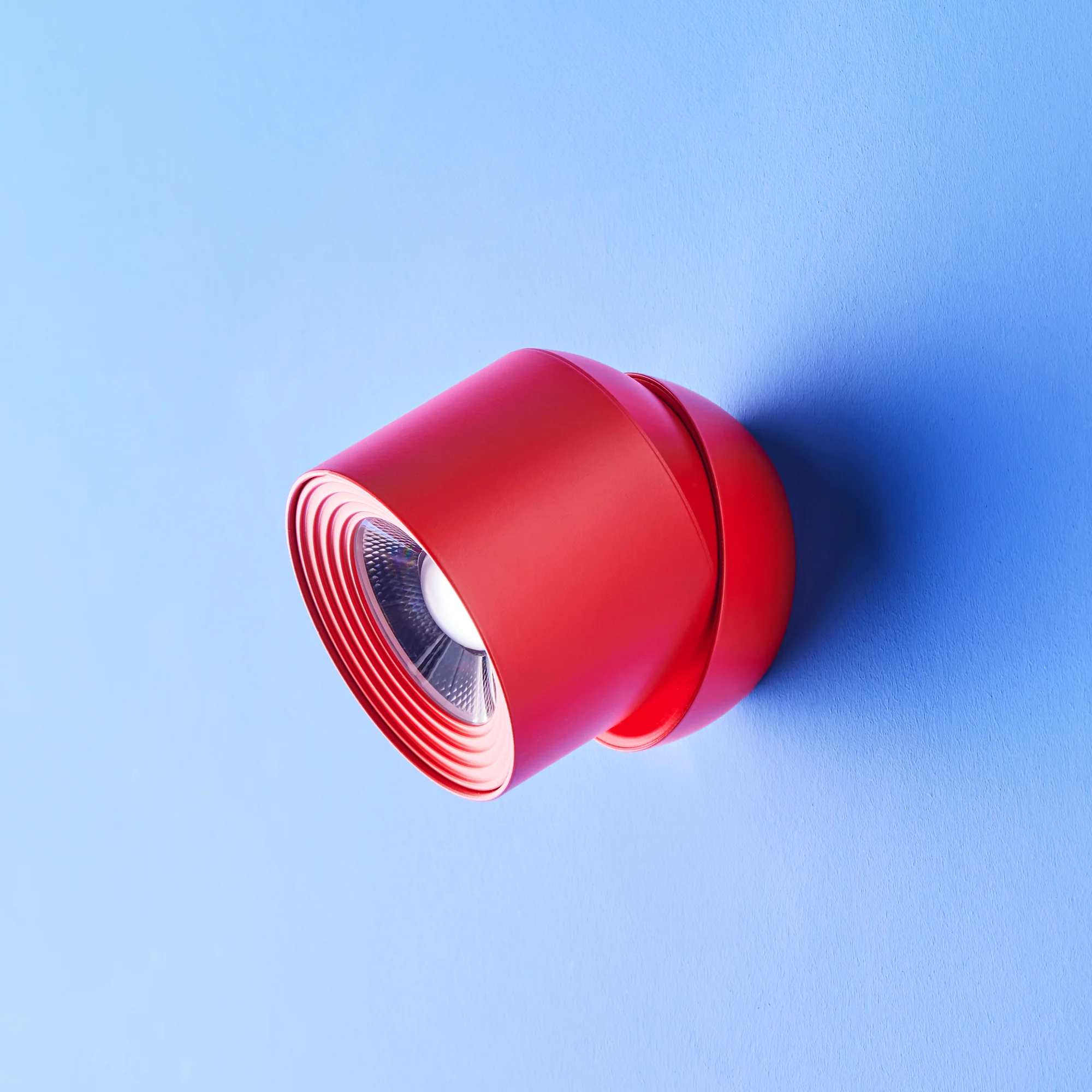 Scoon cordless wall light in firecracker