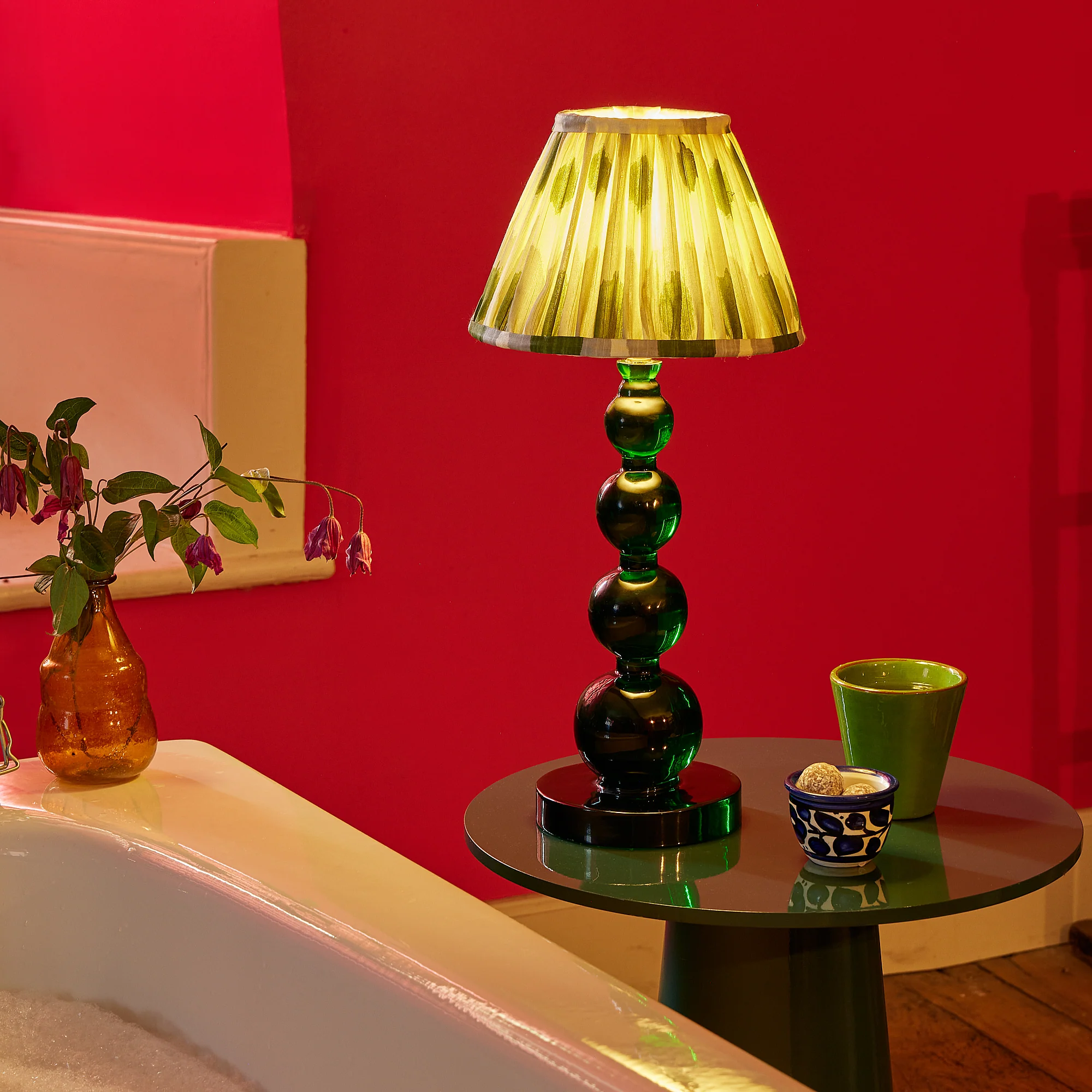 Smaller Aurora cordless table lamp in green - Image 2
