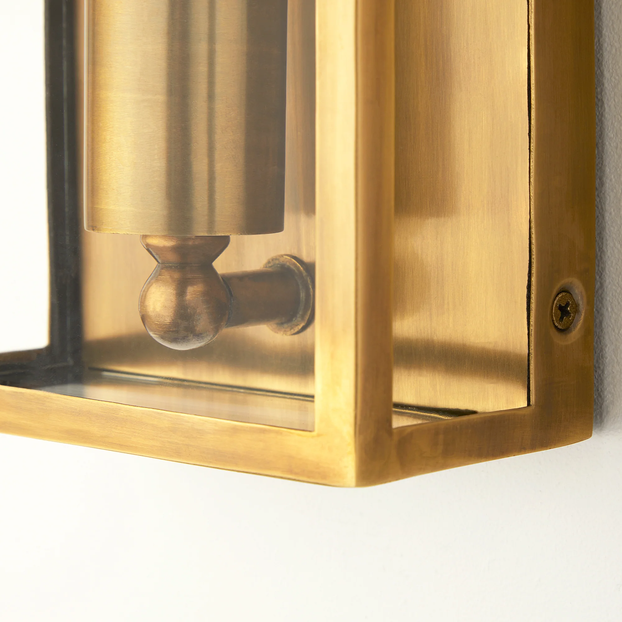 Smaller Crail wall sconce antique brass - Image 3