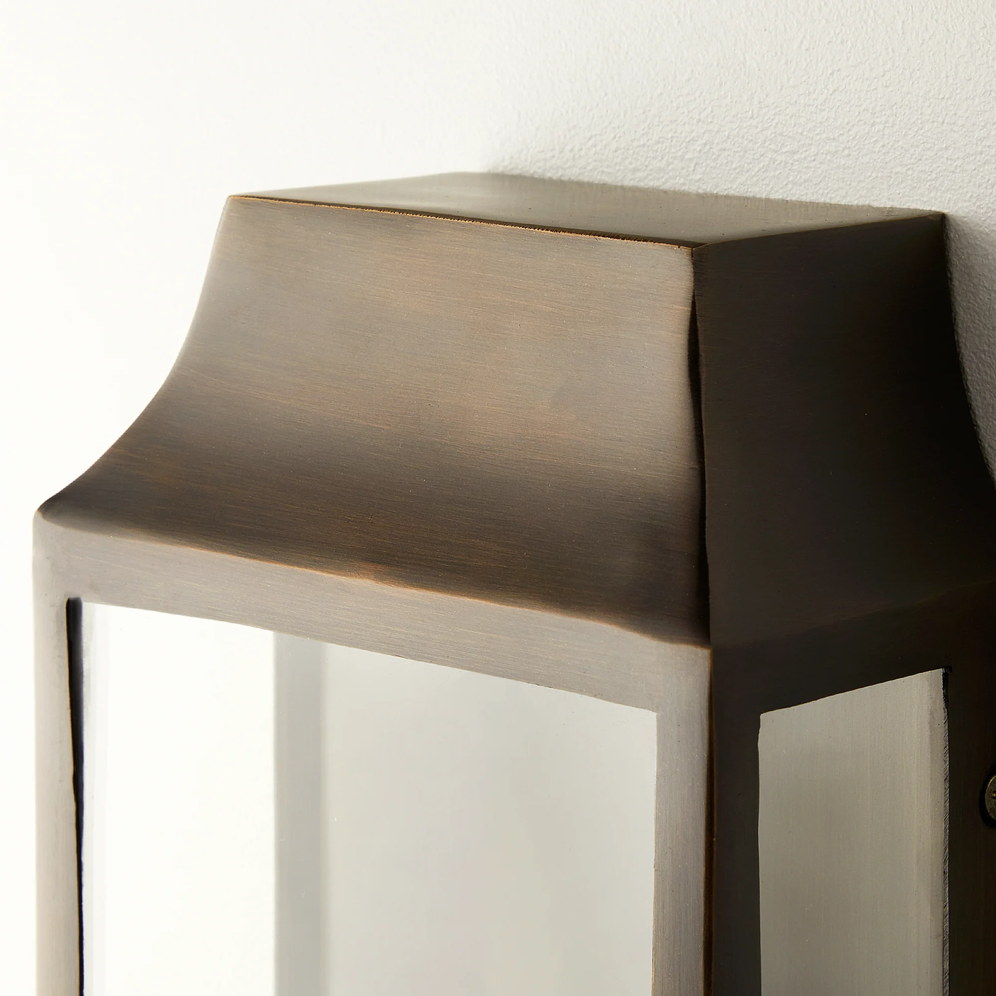 Smaller Crail wall sconce bronze - Image 4