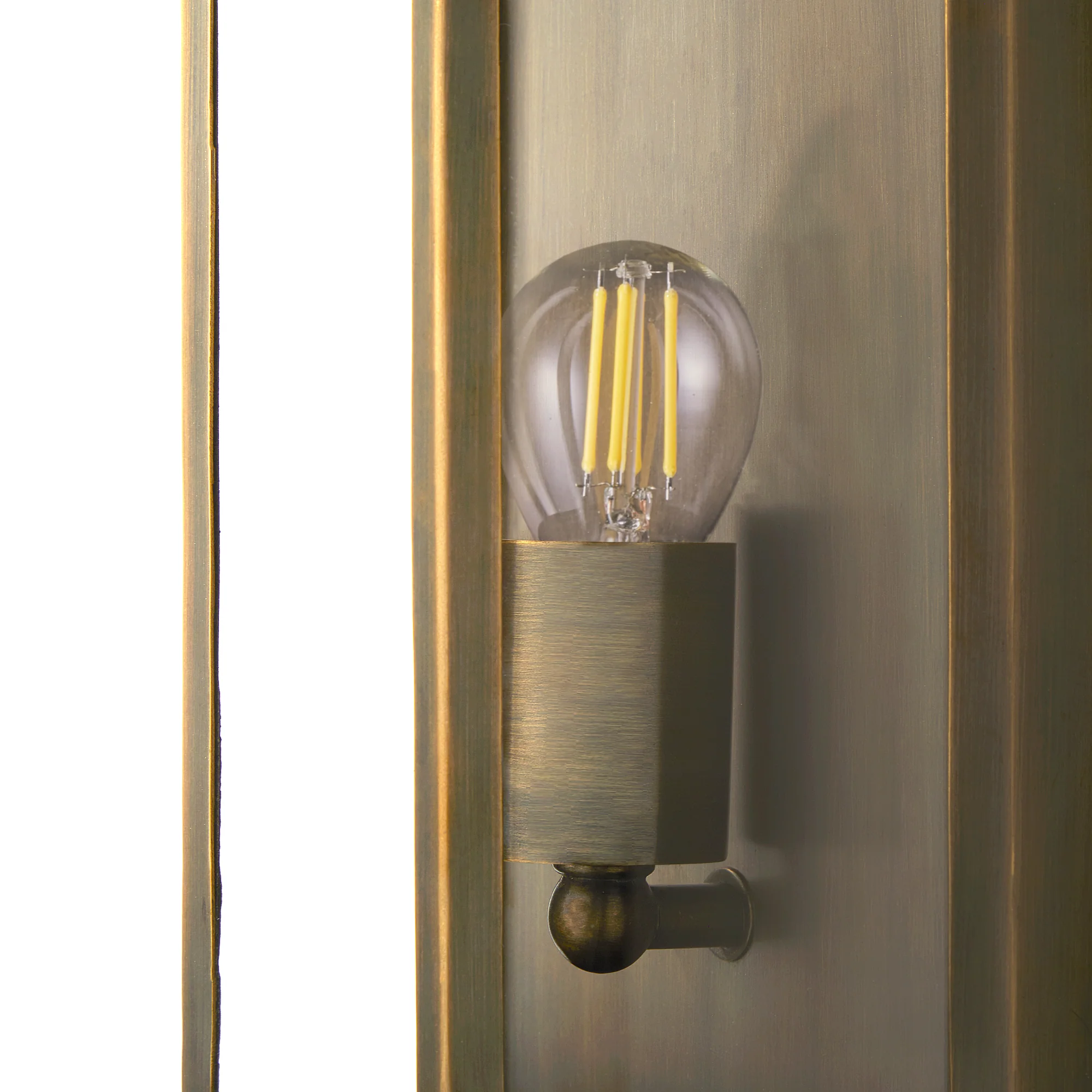 Smaller Cromer wall sconce bronze - Image 4