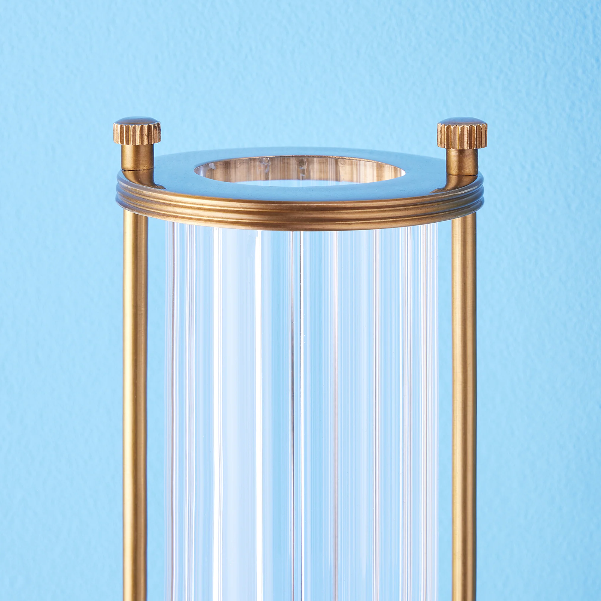 Smaller Hunter wall sconce in antiqued brass and glass - Image 6