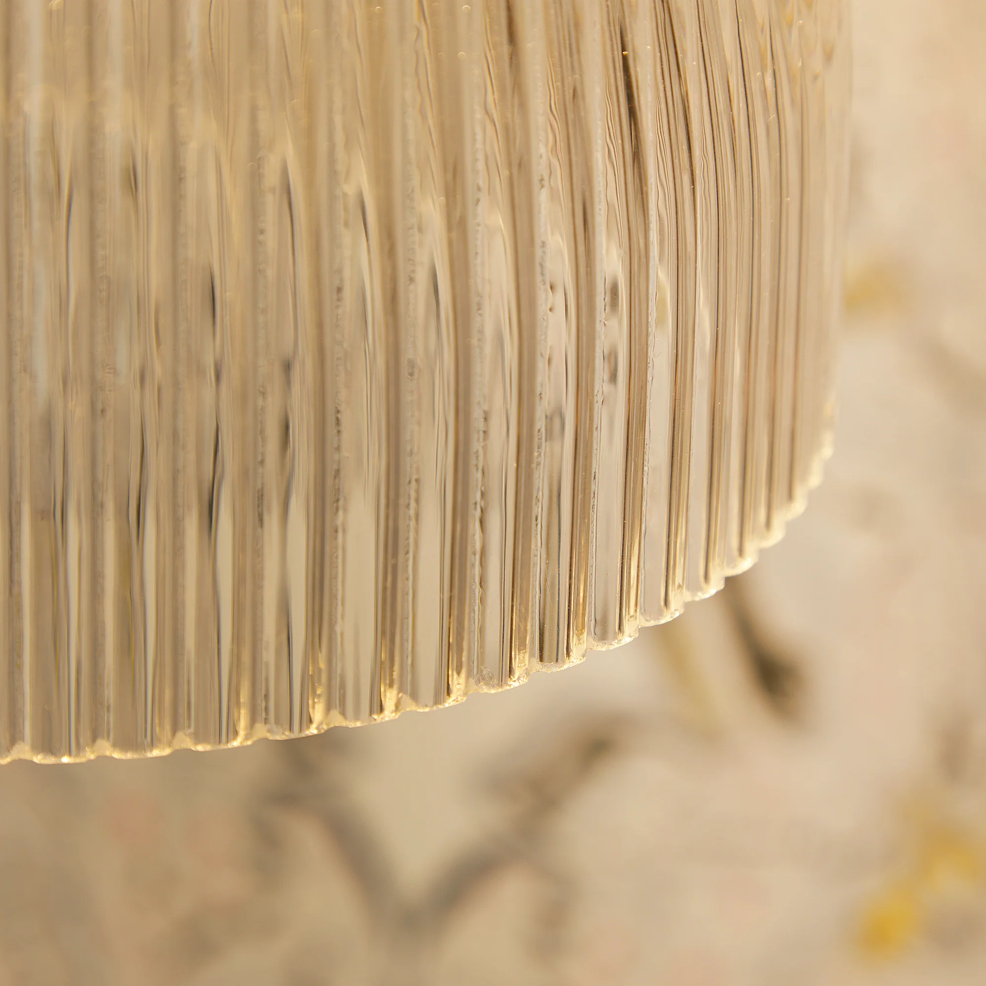 Smaller Qilin pendant shade in clear glass - Image 3