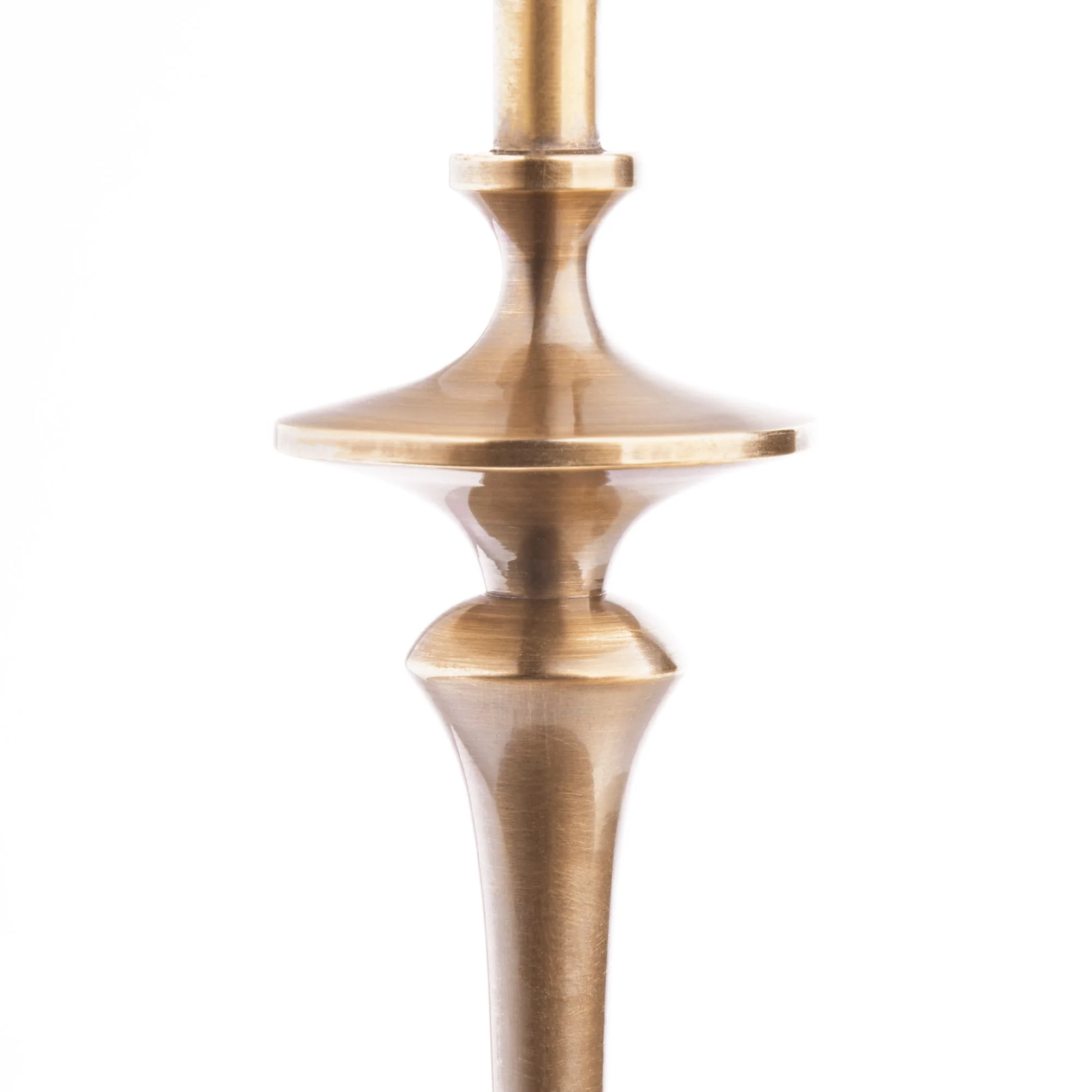 Spindle cordless table lamp in aged brass - Image 8
