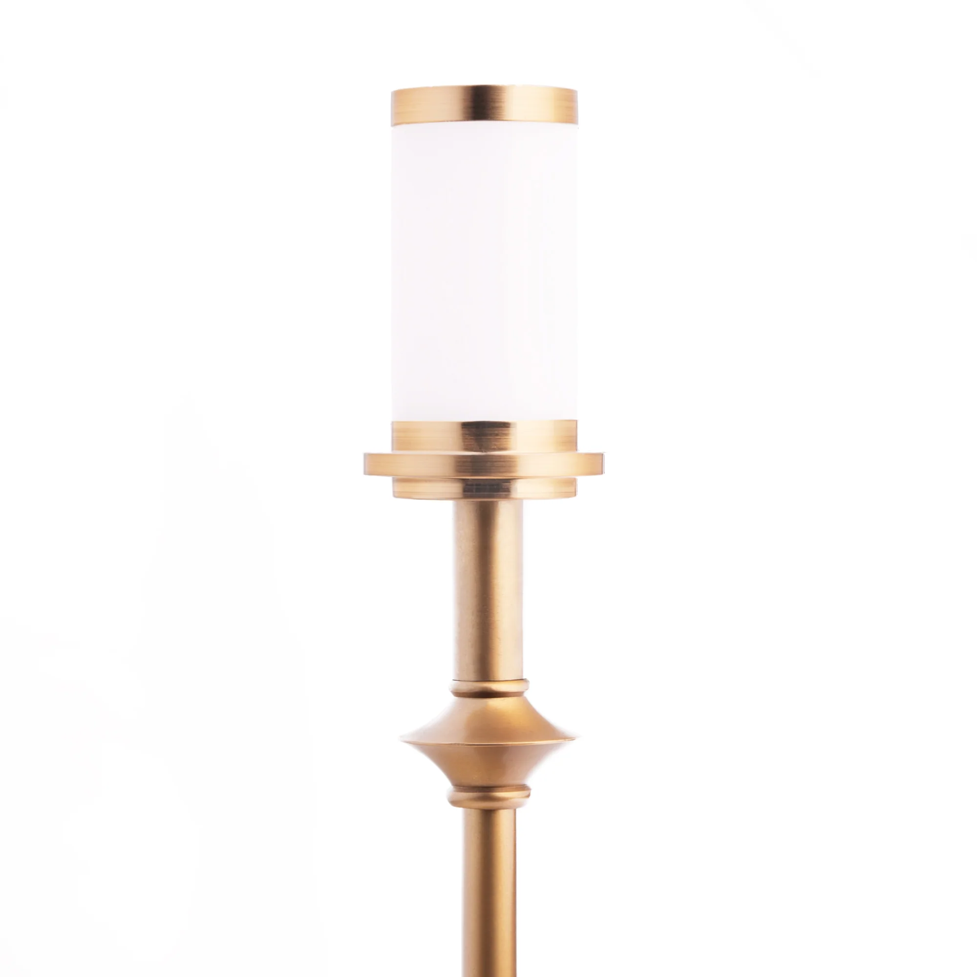 Trindle cordless table lamp in brass - Image 5