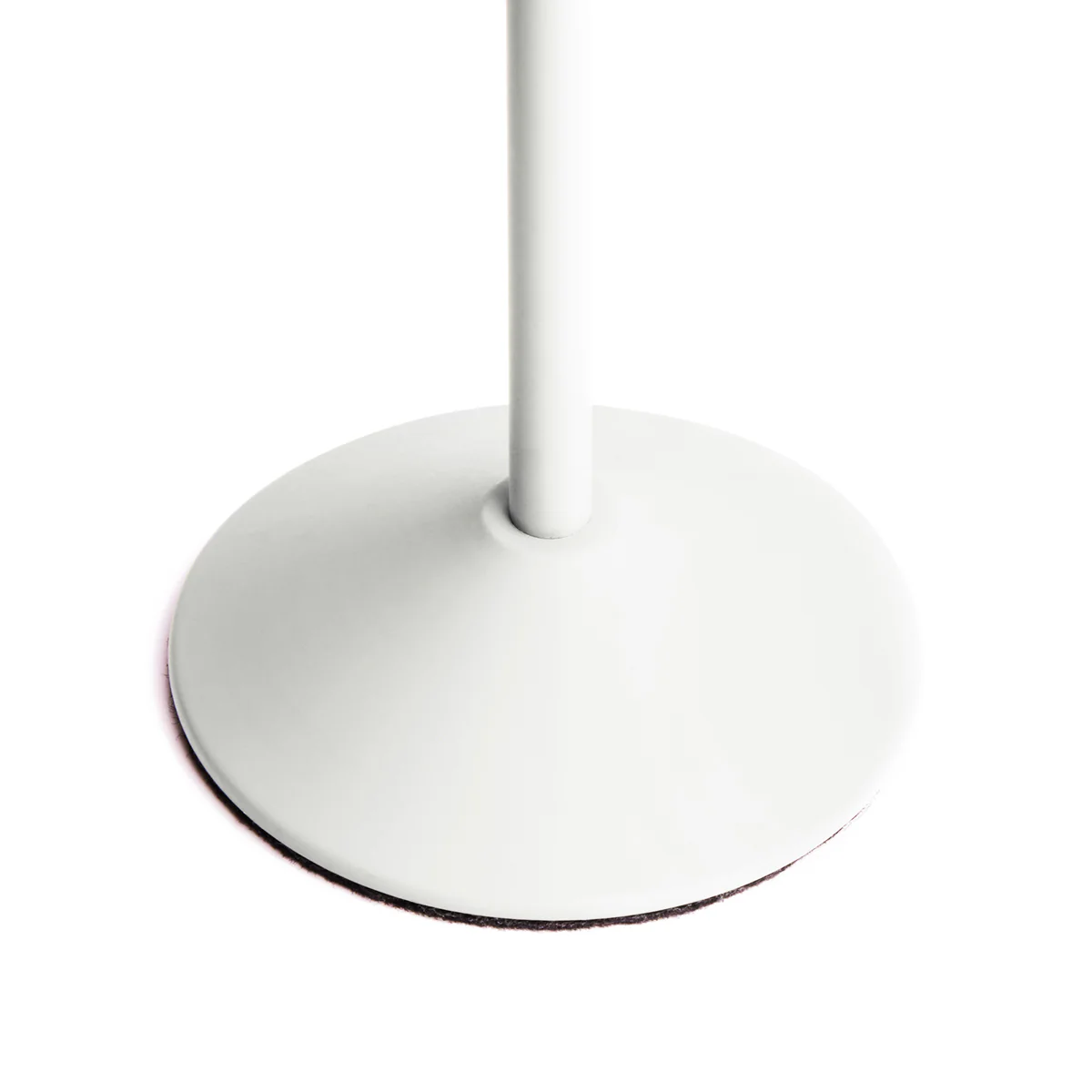 Wee Scoon cordless table lamp in coconut - Image 6