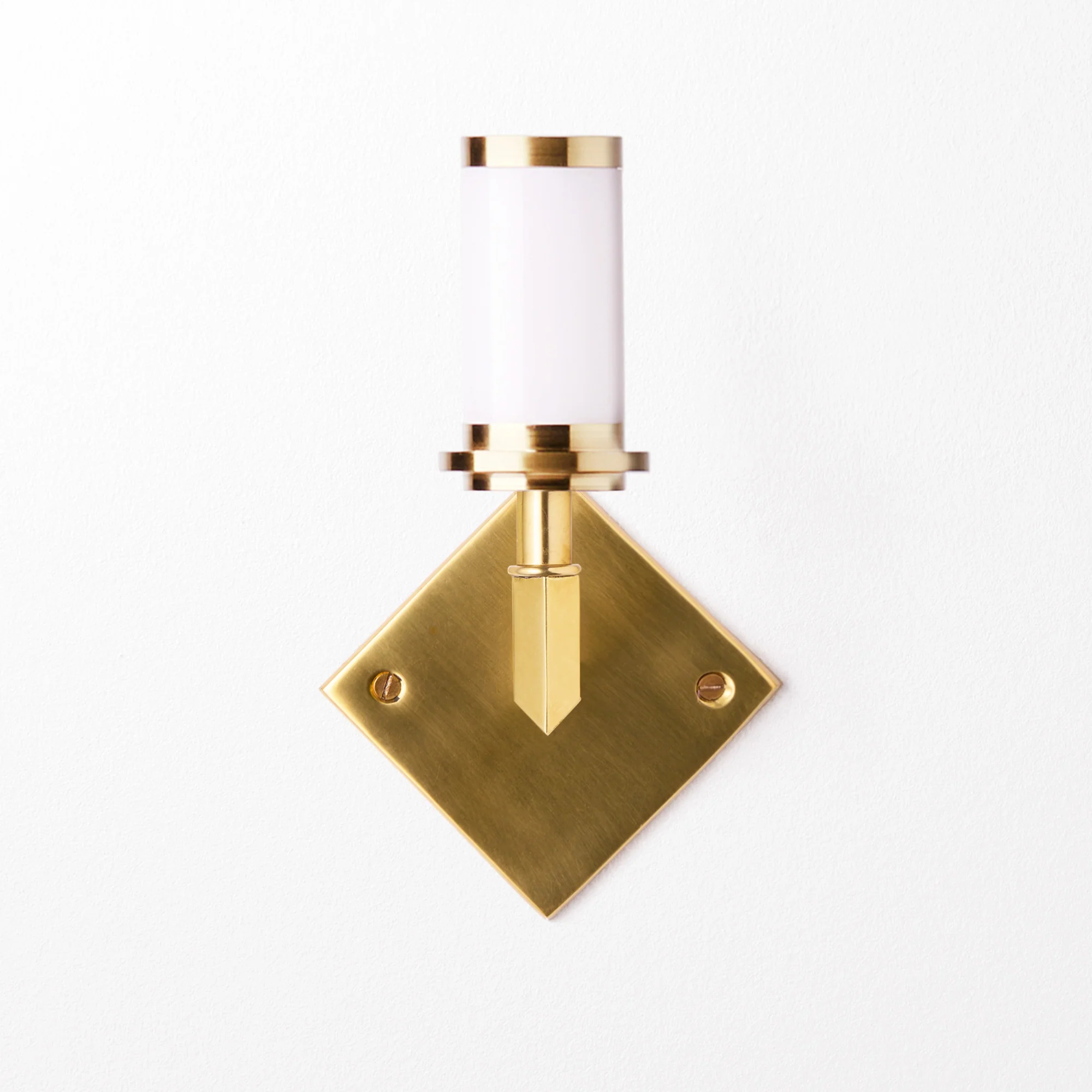 Wish cordless wall fixture in brass - Image 2