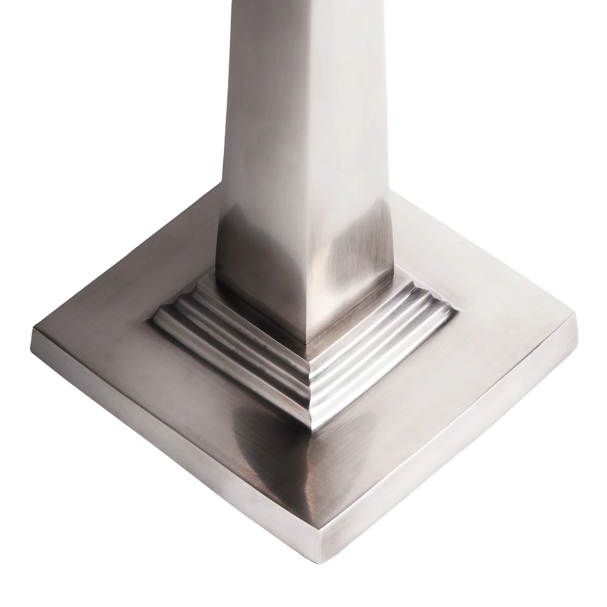 Ziggurat table lamp in antiqued silver - Image 5